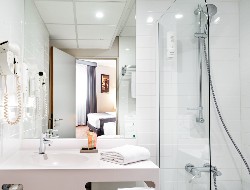 OLEVENE image - Salle de bain-